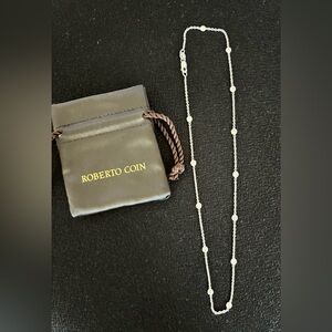 Roberto Coin 18K White Gold 13 Diamond Station 16" necklace